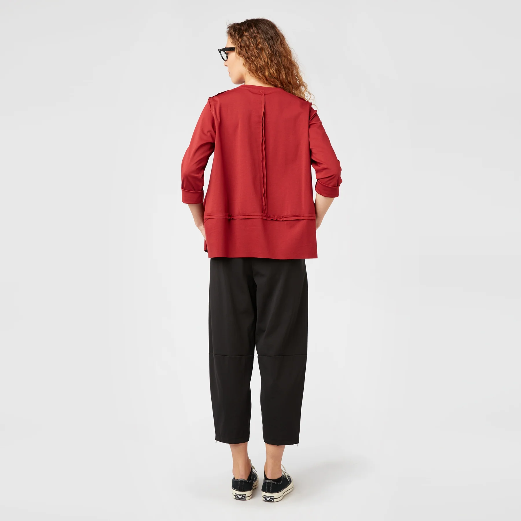 PANTS WITH ZIPPER DETAIL AT THE HEM - Image 10