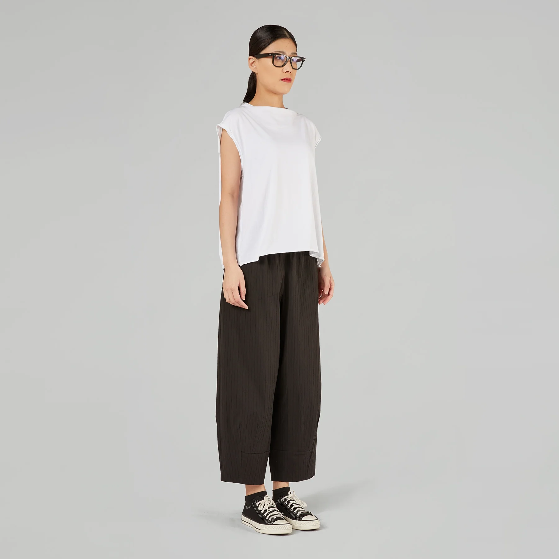 SLEEVELESS T-SHIRT IN JERSEY COTTON FABRIC - Image 13