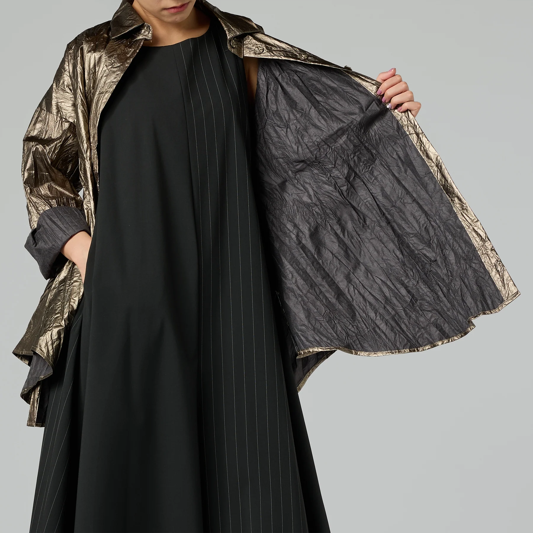 SUIT IN TWO FABRICS - Image 4