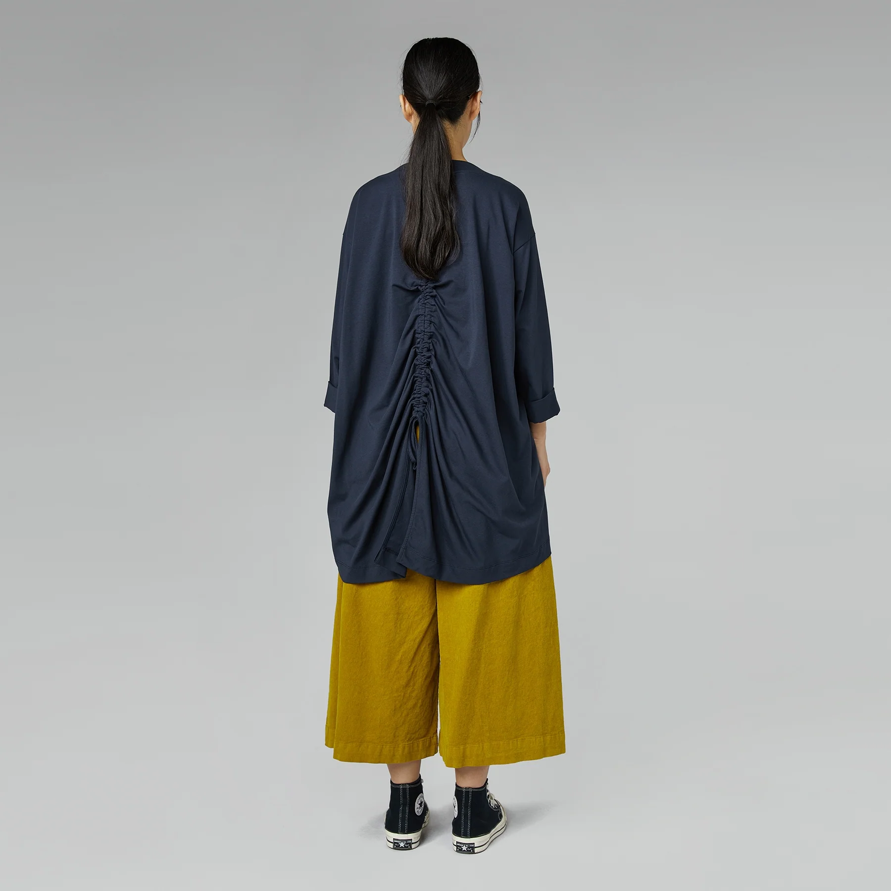 T-SHIRT WITH DRAWSTRING ON THE BACK BLUE