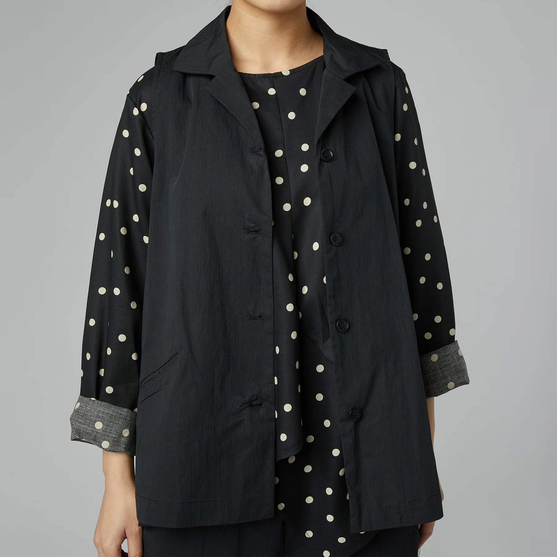 VEST WITH BUTTONS - Image 6