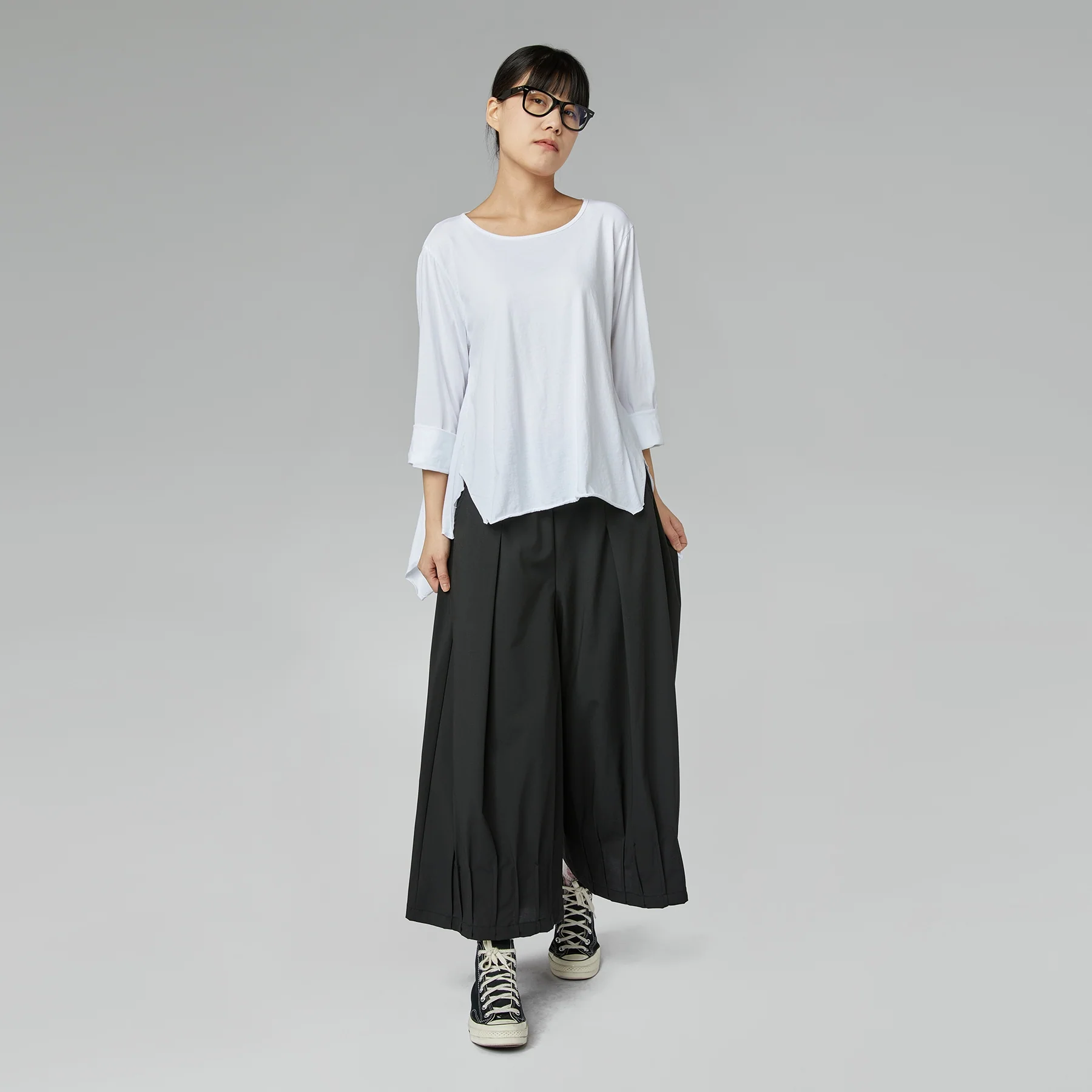 WIDE PANTS WITH DETAILS AT THE HEM - Image 5